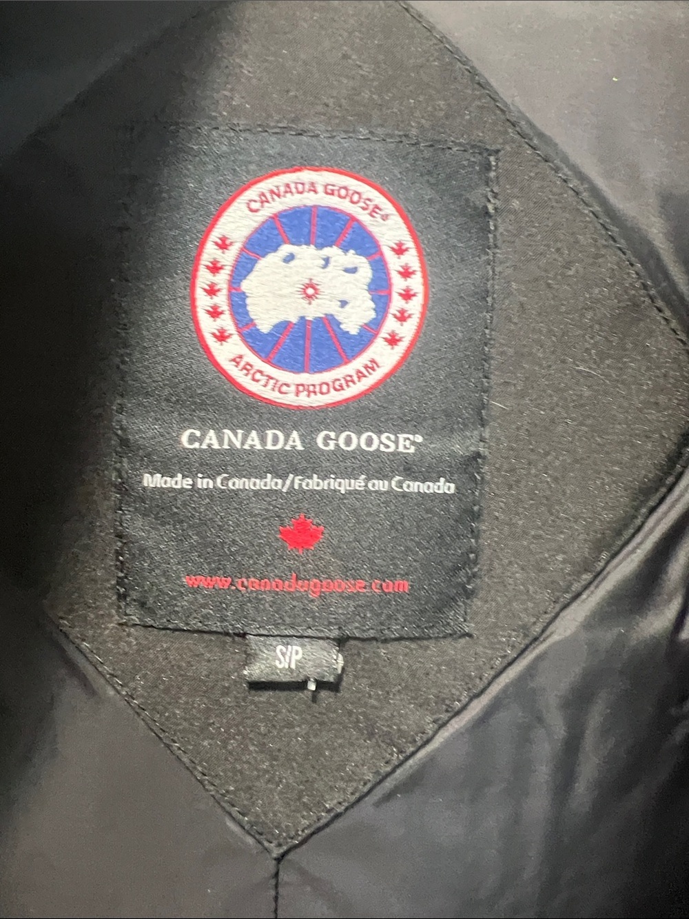 Canada Goose Men’s Black Hooded Parka Jacket with Bag - Picture 4 of 13